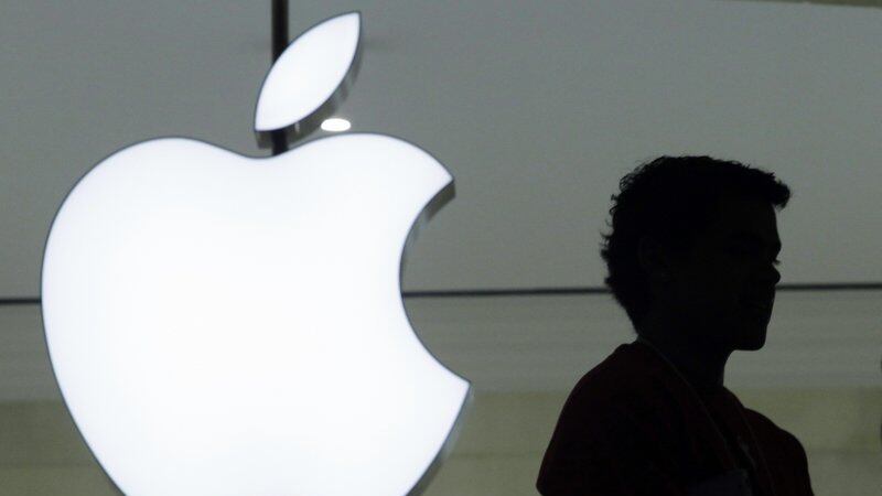 Apple stores closing due to rising COVID-19 cases.