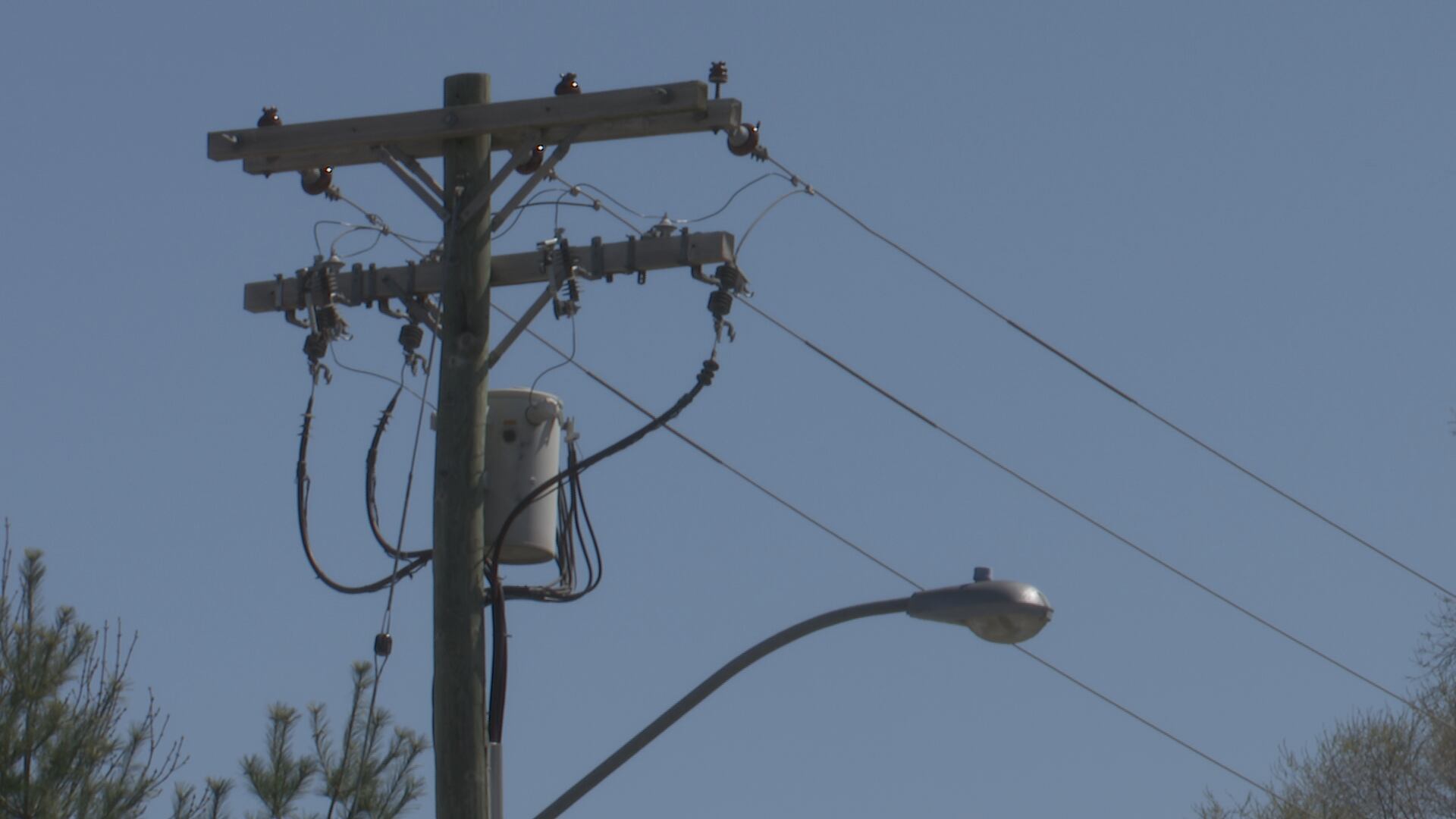 Utility companies hope to increase rates despite power outages - Vimarsana News